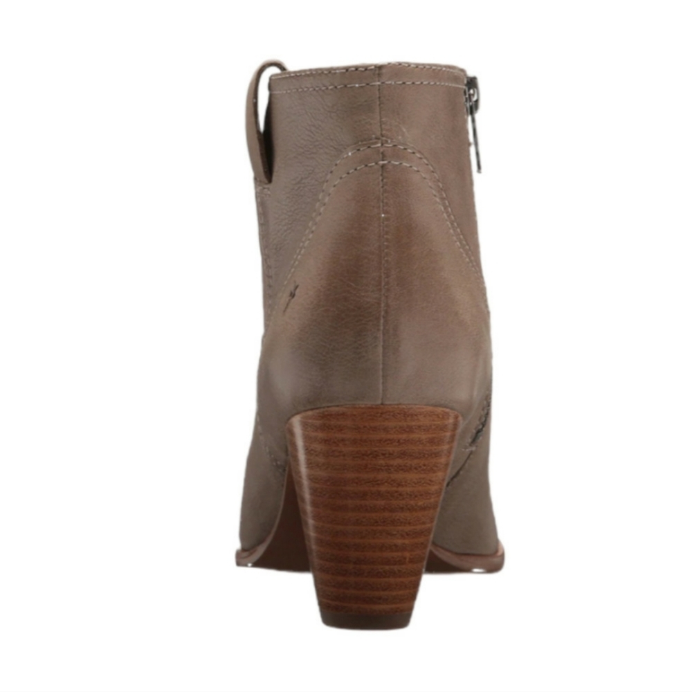 NWOT 9.5 FRYE RAINA BOOTIES BIEGE pointed toe - Picture 4 of 12
